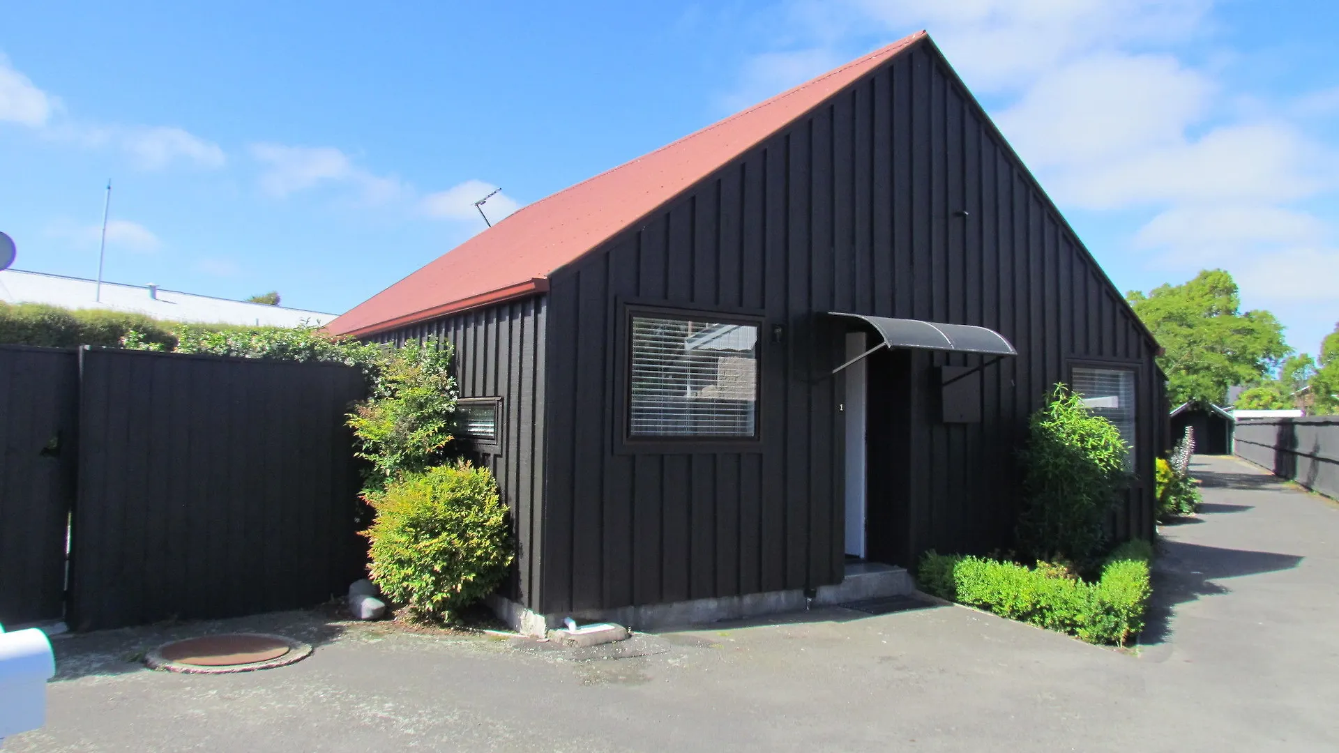 Gordon Villa 1 - Christchurch Holiday Homes New Zealand